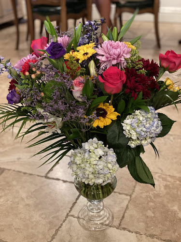 Arts and Flowers by Ruby LLC