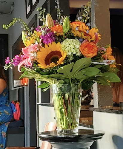 Kutchey's Flowers in Key West