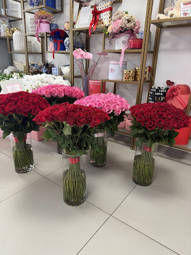 deFLORA Shop Flowers and Gifts