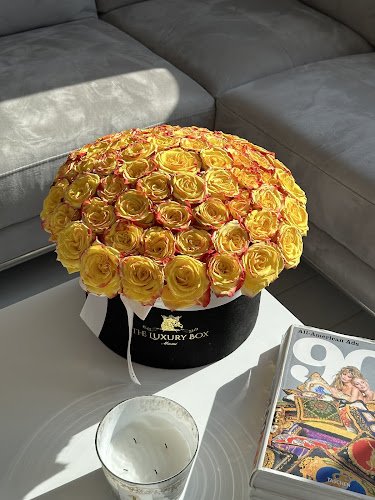 The Luxury Box Miami Flowers