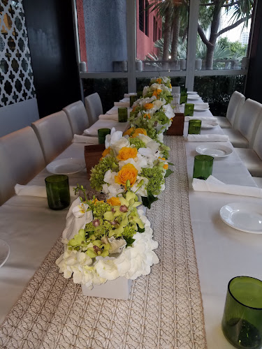 Mumi Flowers & Events