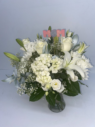 Doral Flower District & Design