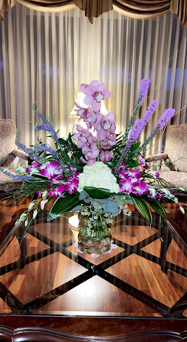 Hirni's Wayside Garden Florist