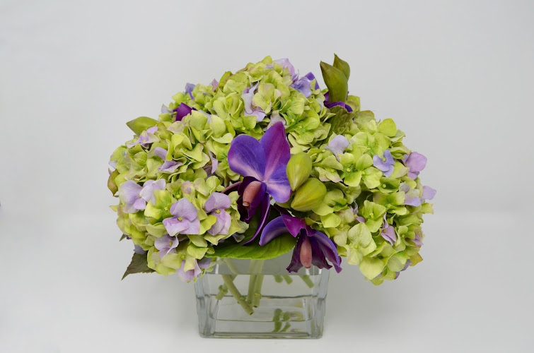 The Stalk Market Fine Silk Flowers