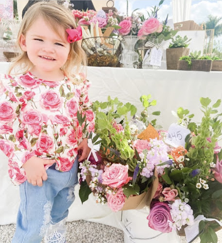 Soil and Stems Field Market & Shop at White Trail Flower Farm