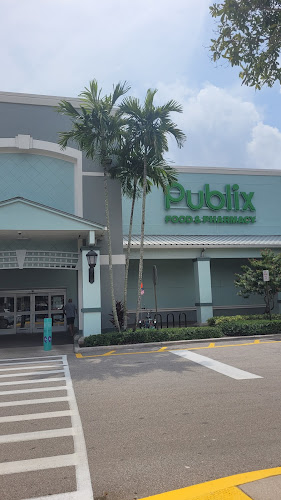 Publix Super Market at Palm Beach Plaza